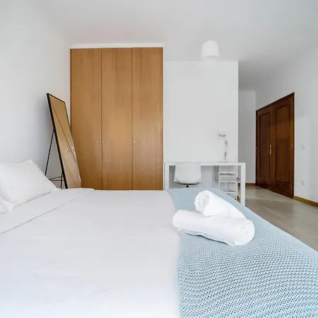 Apartamento Albano Belino, Ideal Para Familia E Grupos Apartment Braga