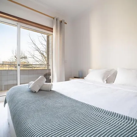 Apartamento Albano Belino, Ideal Para Familia E Grupos *