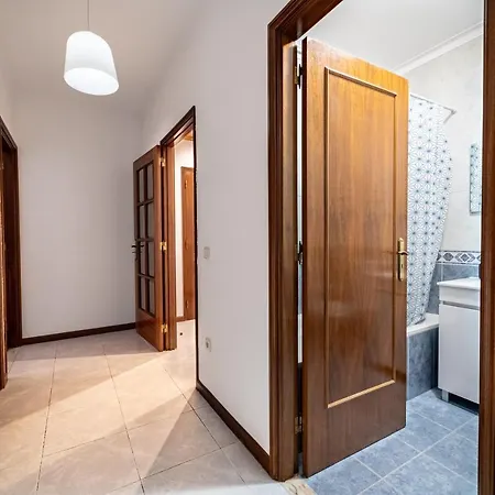 Apartamento Albano Belino, Ideal Para Familia E Grupos