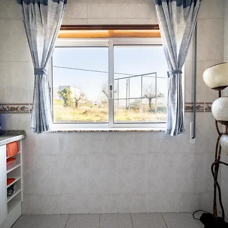 Apartamento Albano Belino, Ideal Para Familia E Grupos Braga