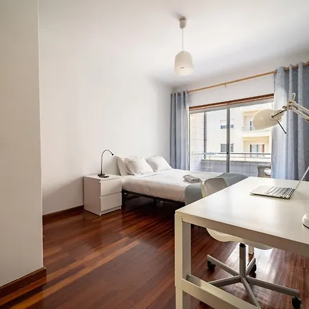 Apartamento Albano Belino, Ideal Para Familia E Grupos