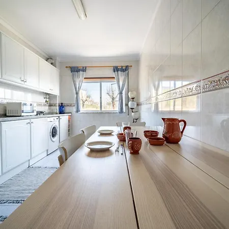 Apartamento Albano Belino, Ideal Para Familia E Grupos